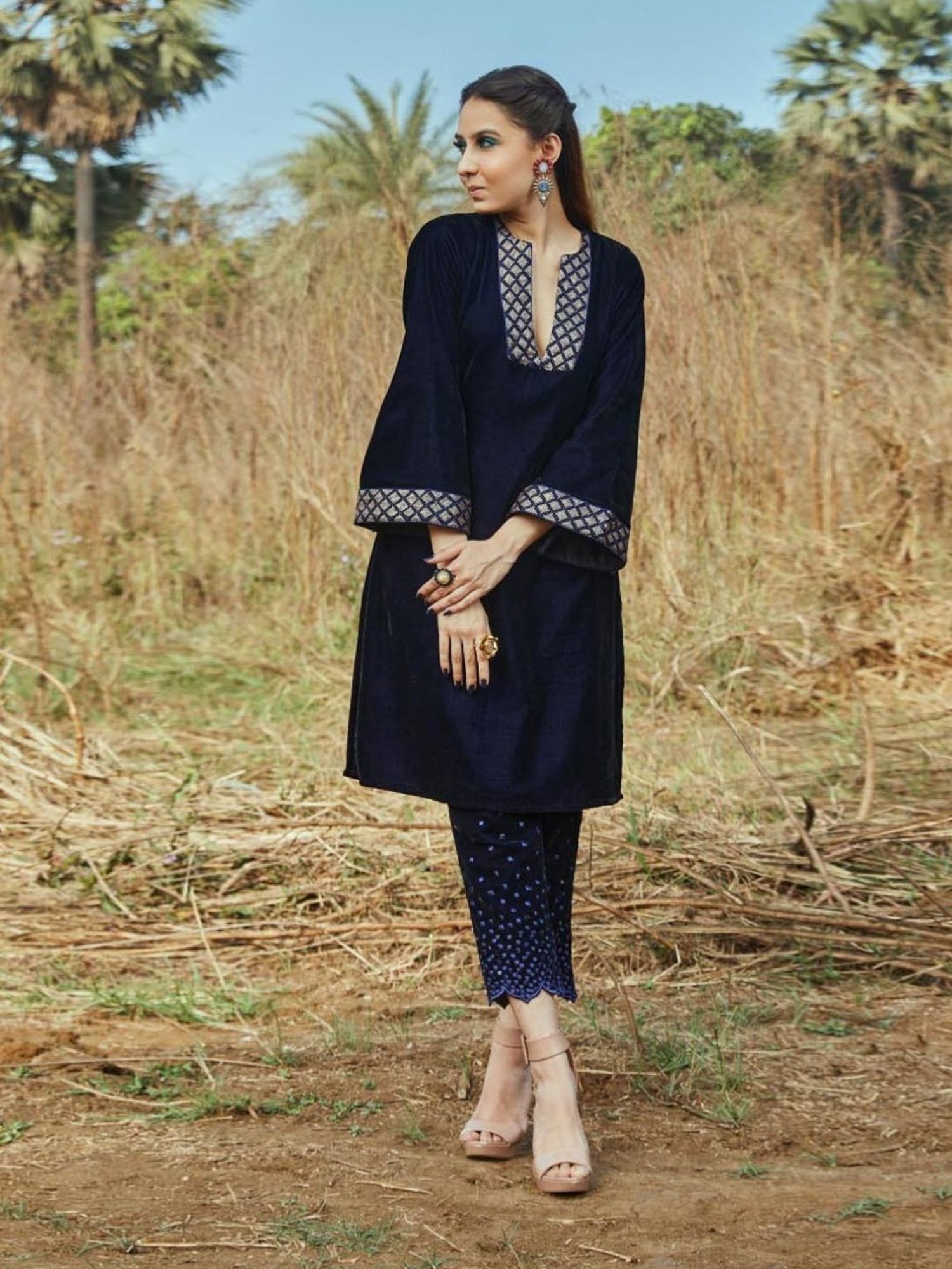 Monk and Mei Blue Queeen Of Wands Anne Kurta and Dhoti Pants