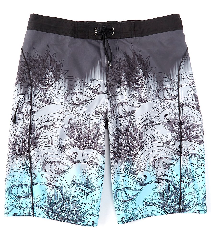 Roundtree & Yorke Big & Tall 11#double; and 13#double; Inseam Ombre Wave Swim Trunks