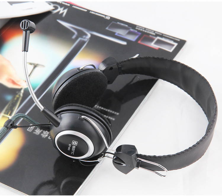 SENICC ST-818 Wired Over Ear Stereo Audio Headphones with 3.5mm Jack and Microphone for Desktop Laptop PC Skype Phone Talking