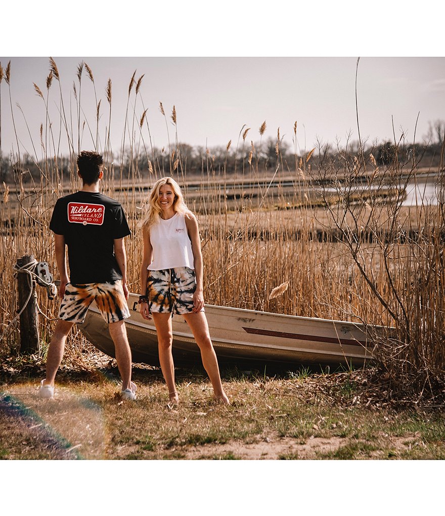 June & Hudson Floral Asymmetrical Button Front Tank Top