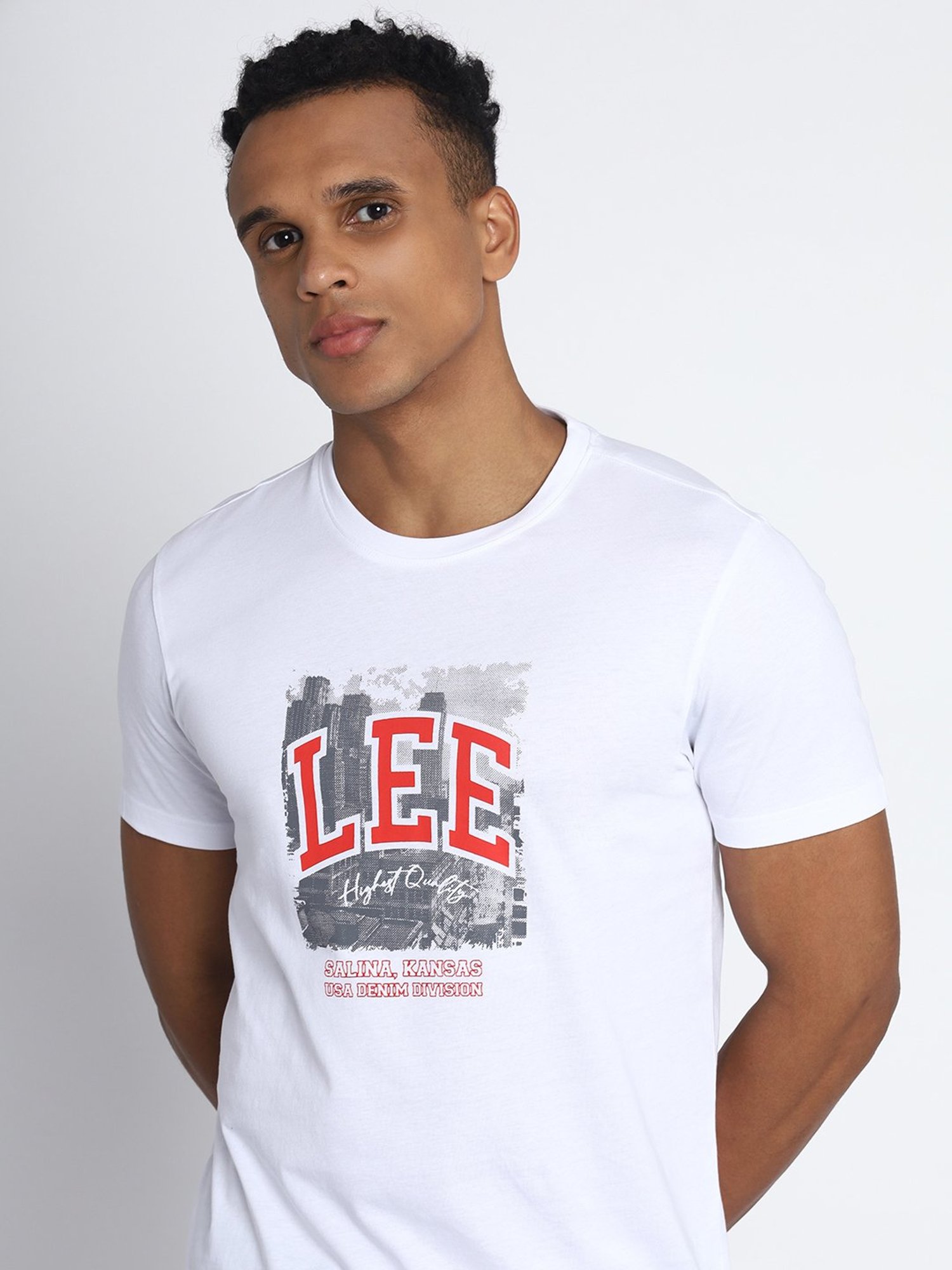 Lee White Slim Fit Graphic Print Crew T-Shirt