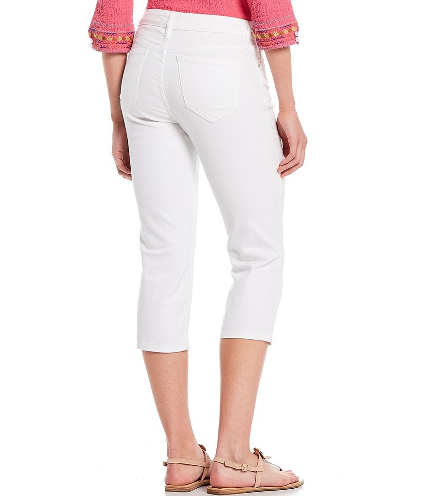 Code Bleu Petite Size Classic Straight Leg Capri Jeans