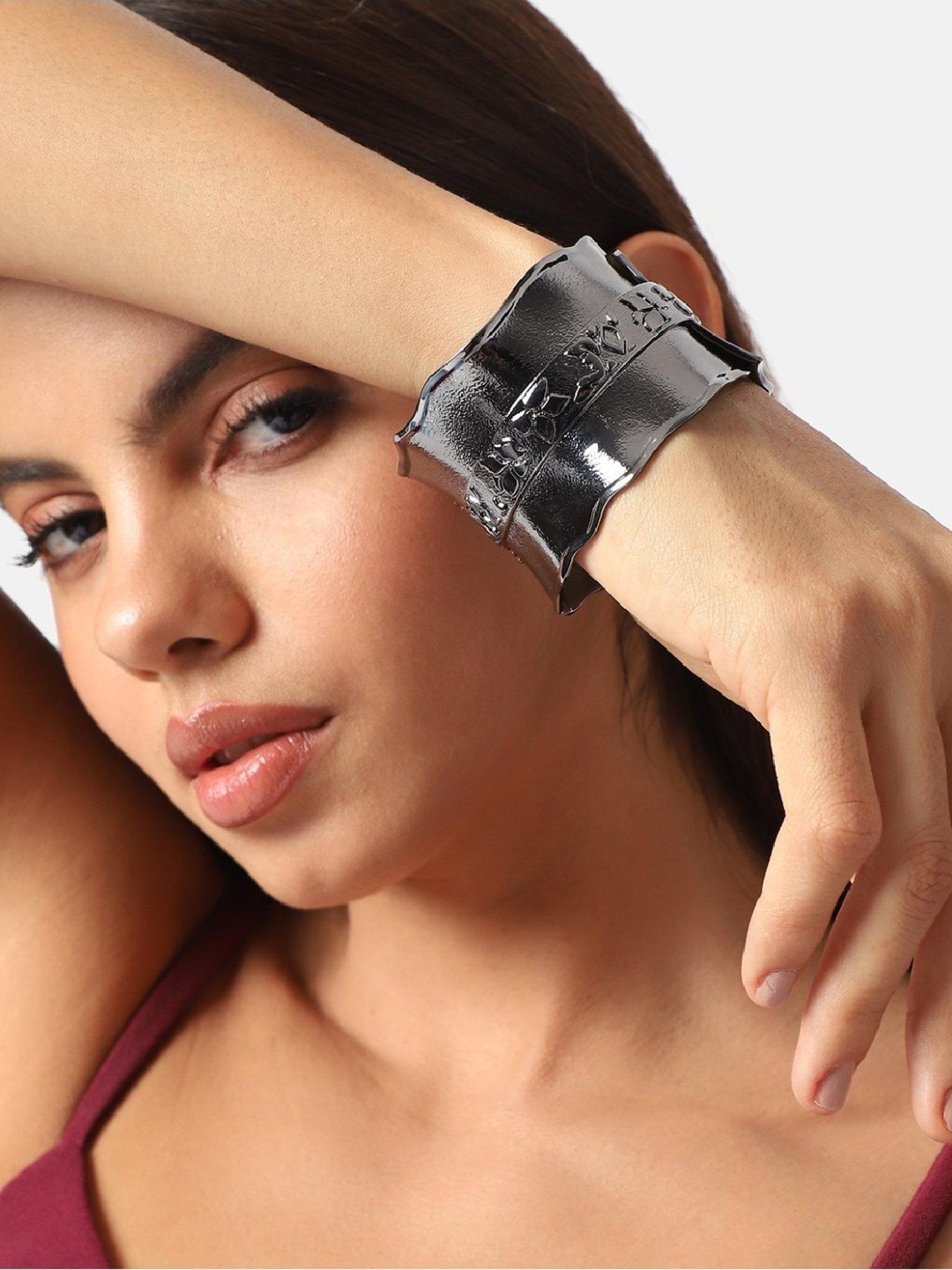 Sohi Women's Dented Texture Bracelet - Dark Silver