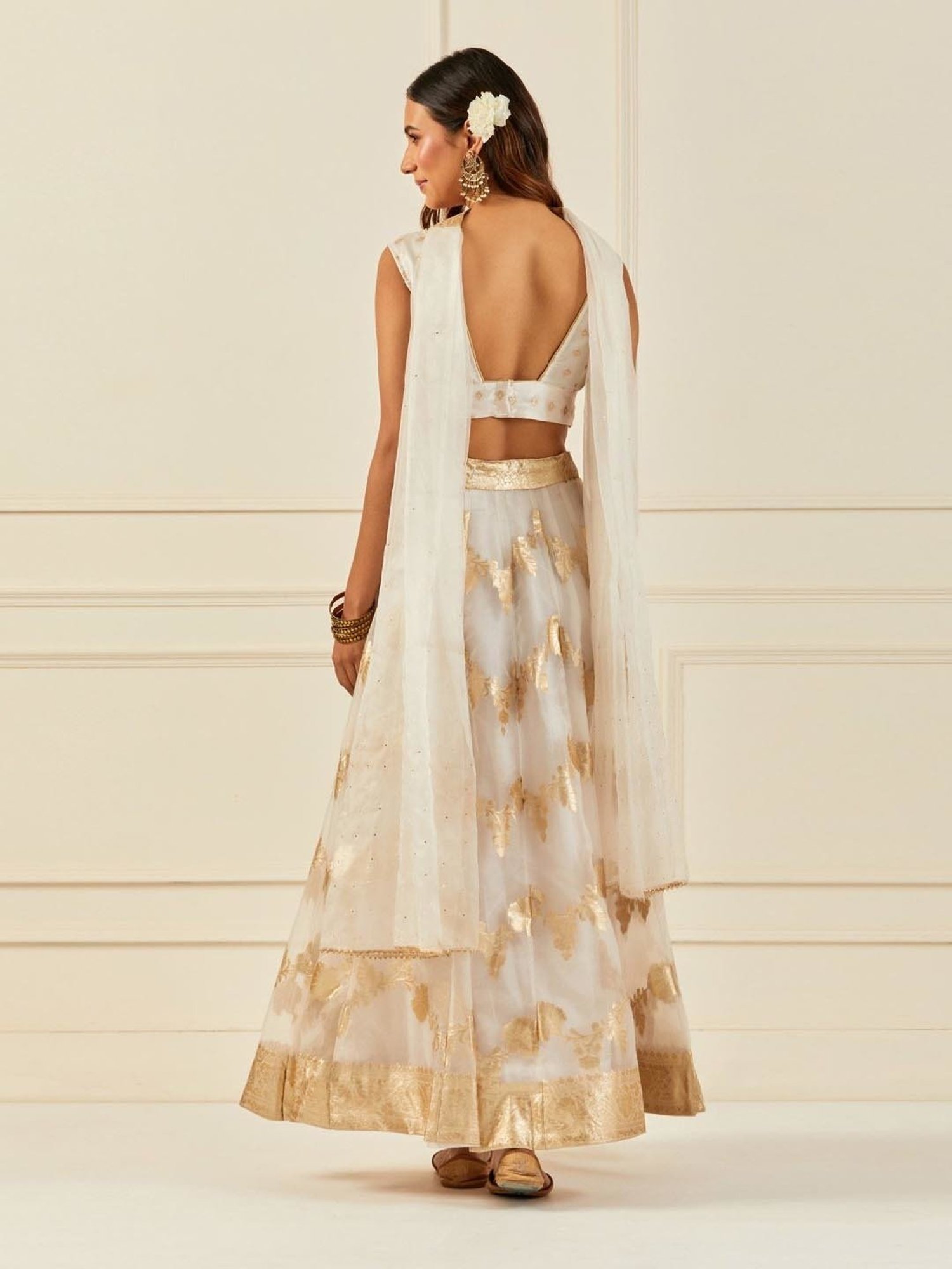 Geroo Jaipur White Organza Banarasi Lehenga Set with Mukaish Dupatta