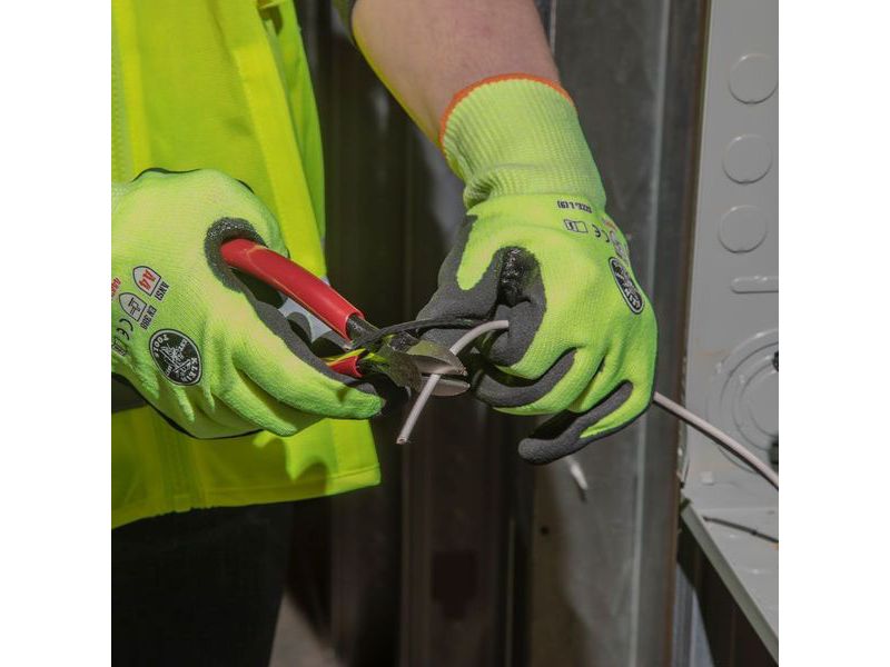 KLEIN TOOLS D252-6 Diagonal Cutting Pliers, Heavy-Duty, All-Purpose, 6-Inch