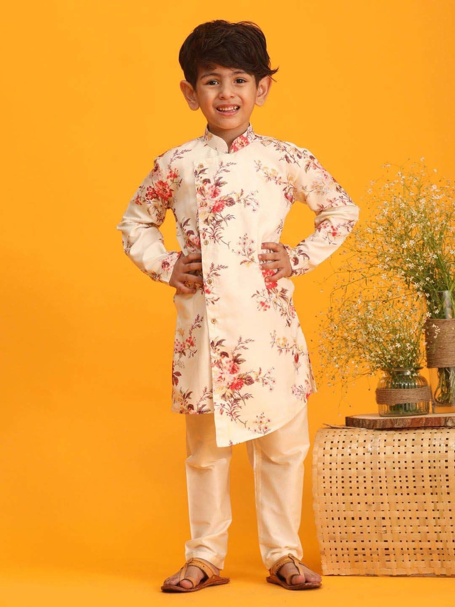 VASTRAMAY Boys Cream Floral Full Sleeves Kurta Sets