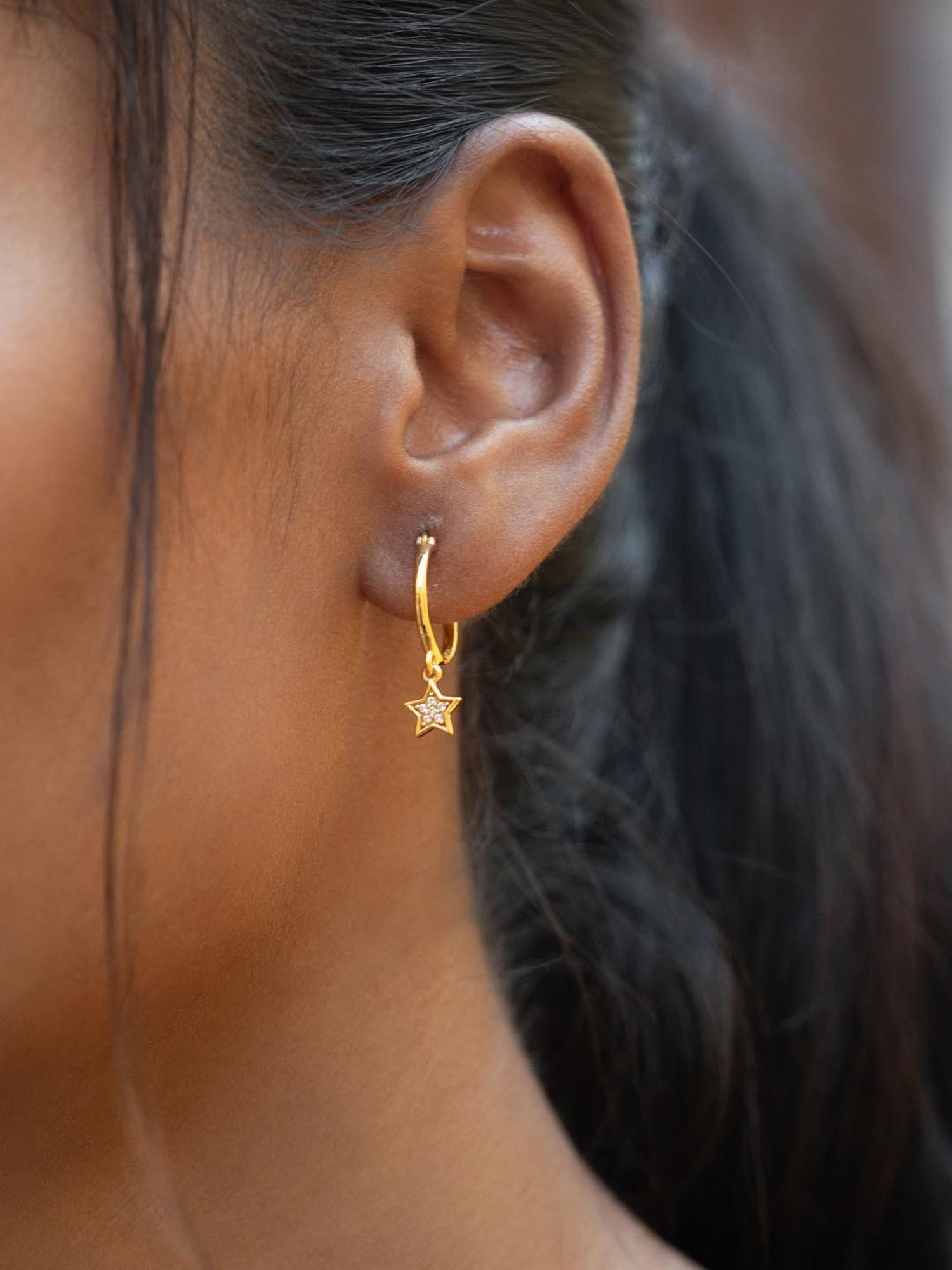 Shaya Gold Plated Starry Eyed Hoop Earrings in 925 Silver