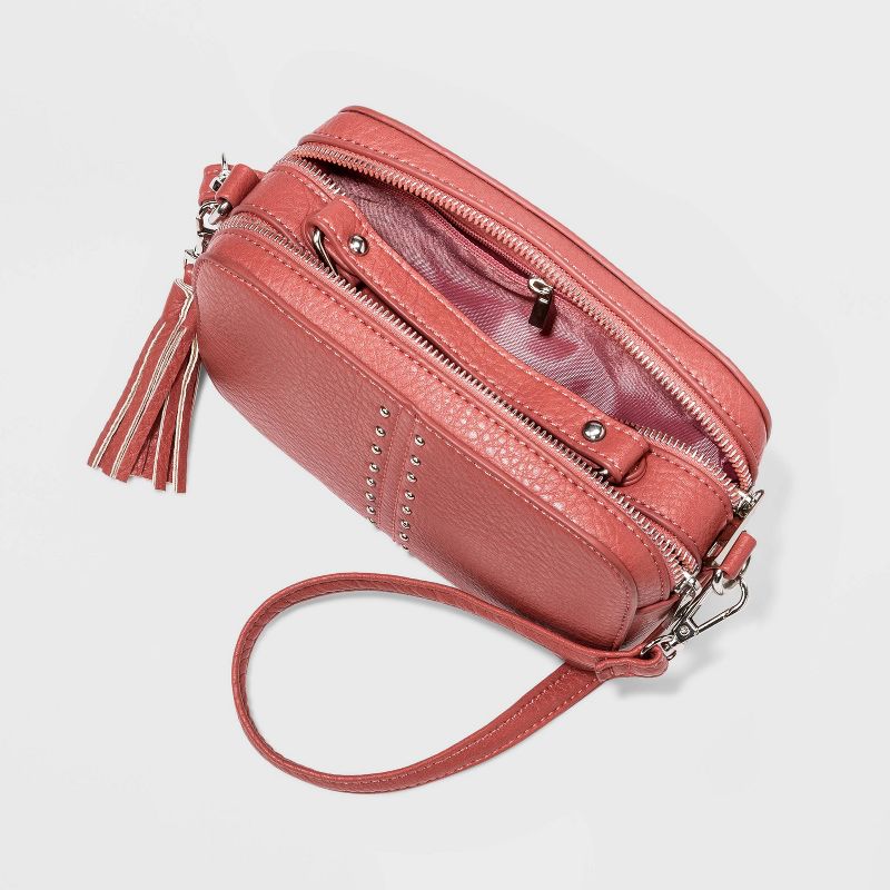 VR NYC Magnetic Strap Closure Mosaic Design Denim Laser Cut Crossbody Bag - Blue