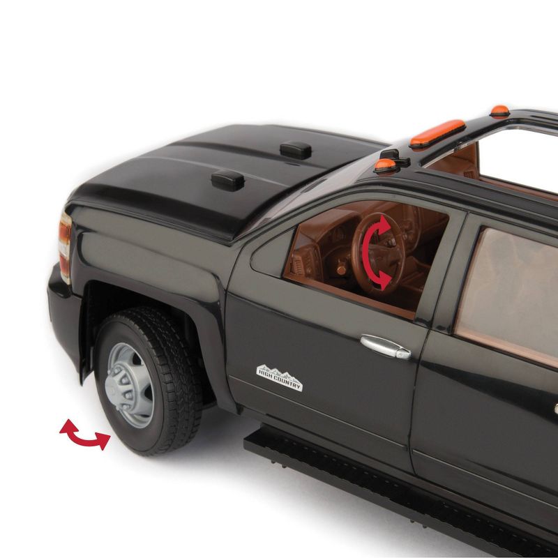 Chevrolet Pickup with Skidsteer Set 1:16 Scale