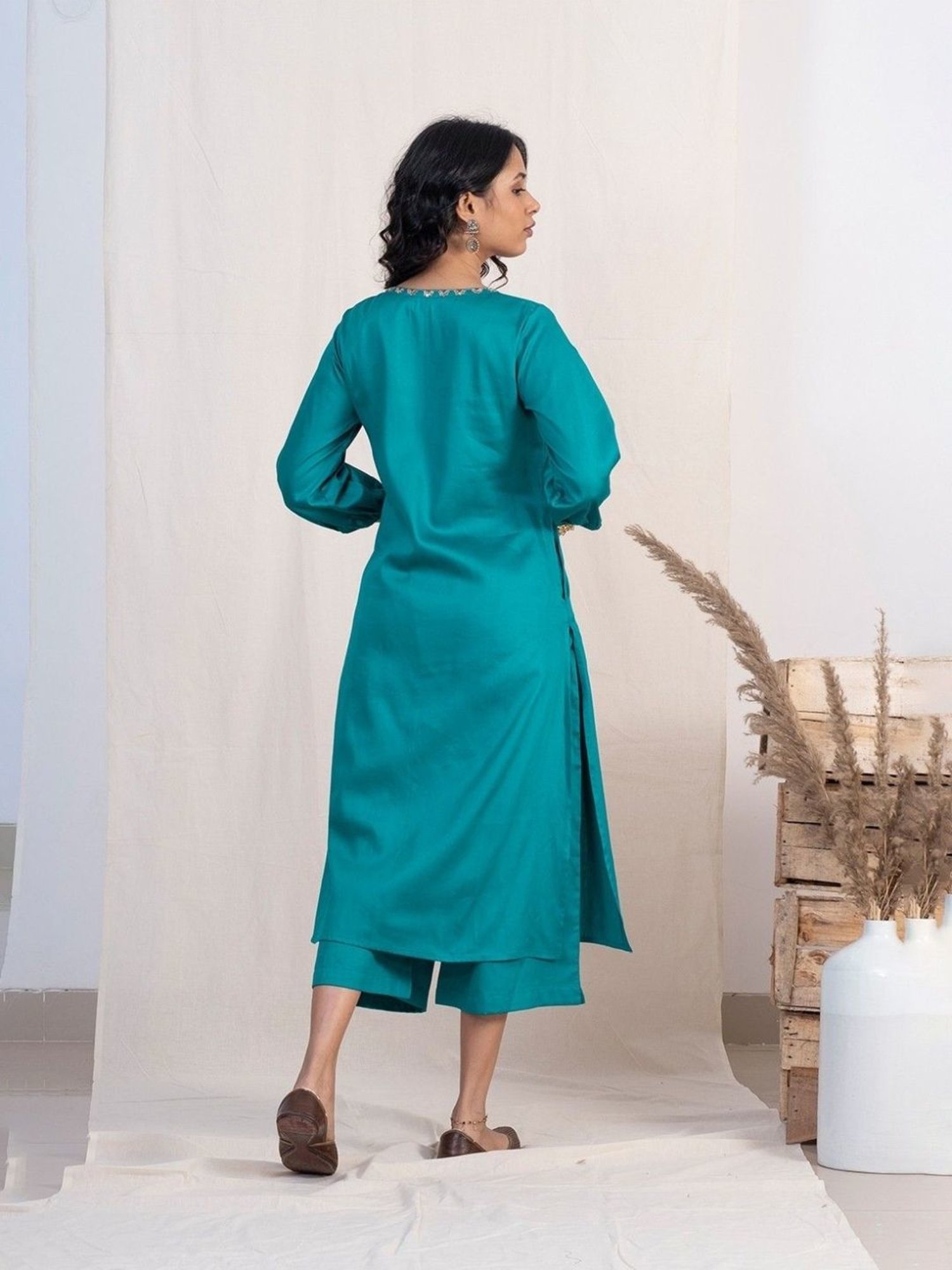 Akiso Jashn Blue Angrakha Embroidery Kurta Set With Plazzo And Green Dupatta