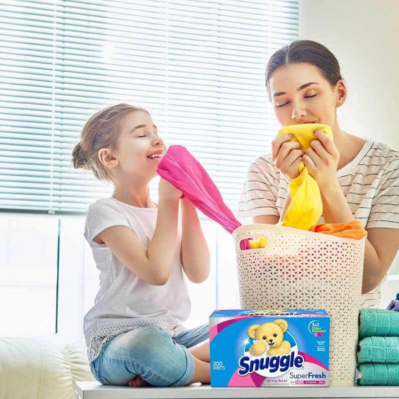 Snuggle Super Fresh Sheet Spring Burst - 200ct