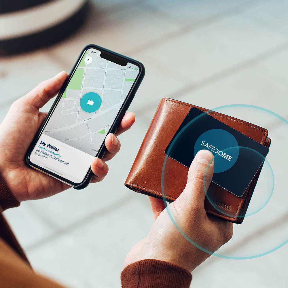 Safedome Classic Combo Pack, 1x Classic Bluetooth Lost Item Tracker Card, 1x Smart Key Locator Fob, Item Finder With GPS-Like Bluetooth Tracking for Lost Keys, Phone and Wallet, Free Companion App