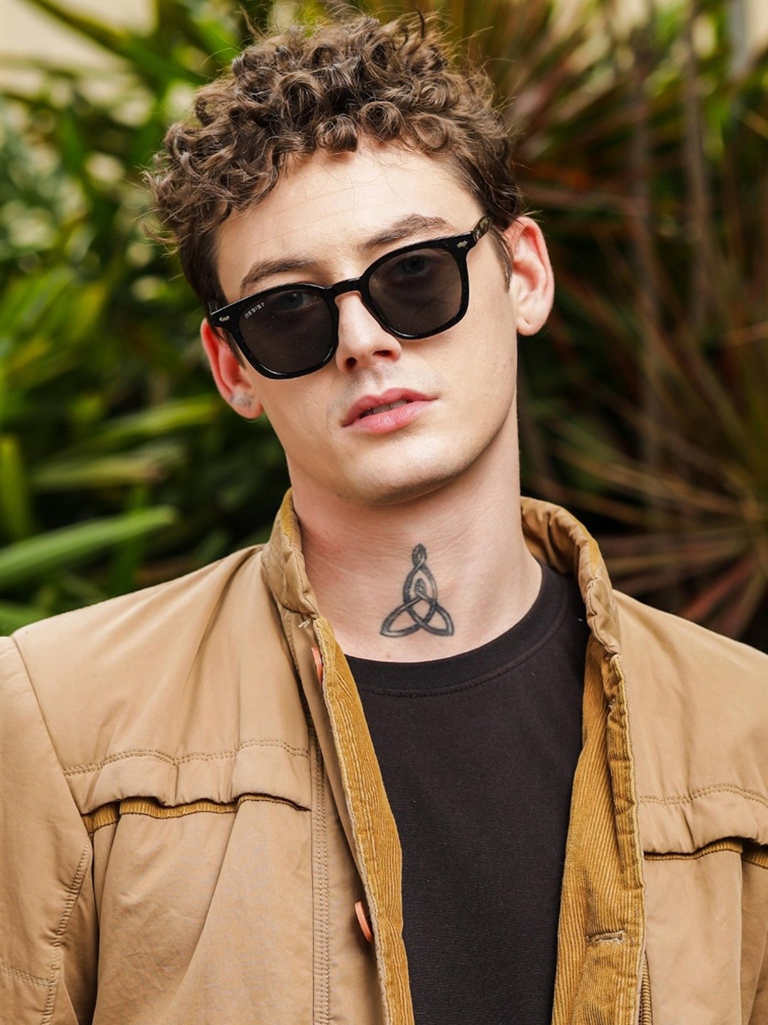 Resist Eyewear Black Wayfarer uv protected Unisex Sunglasses