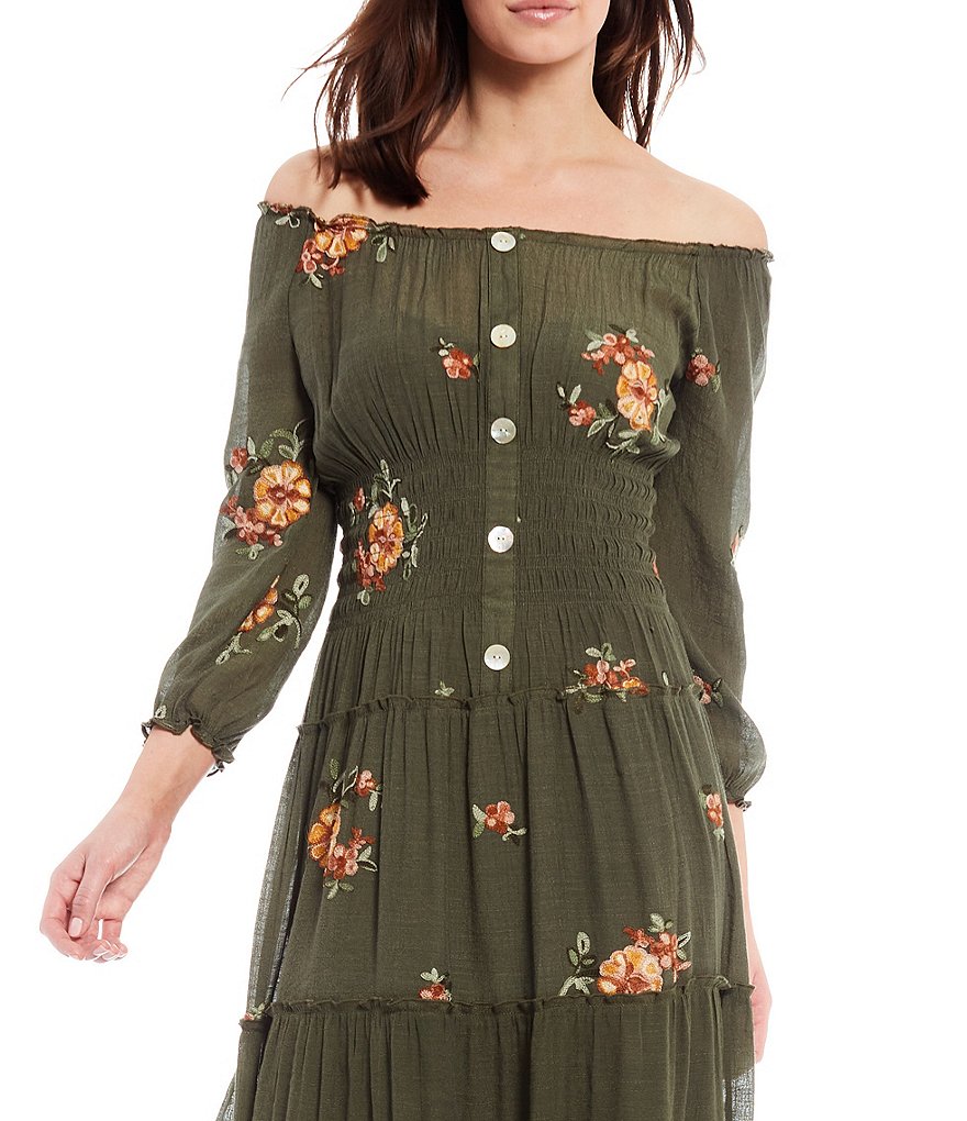 Figueroa & Flower Petite Size Veronica Embroidered Off-The-Shoulder Tiered Maxi Dress