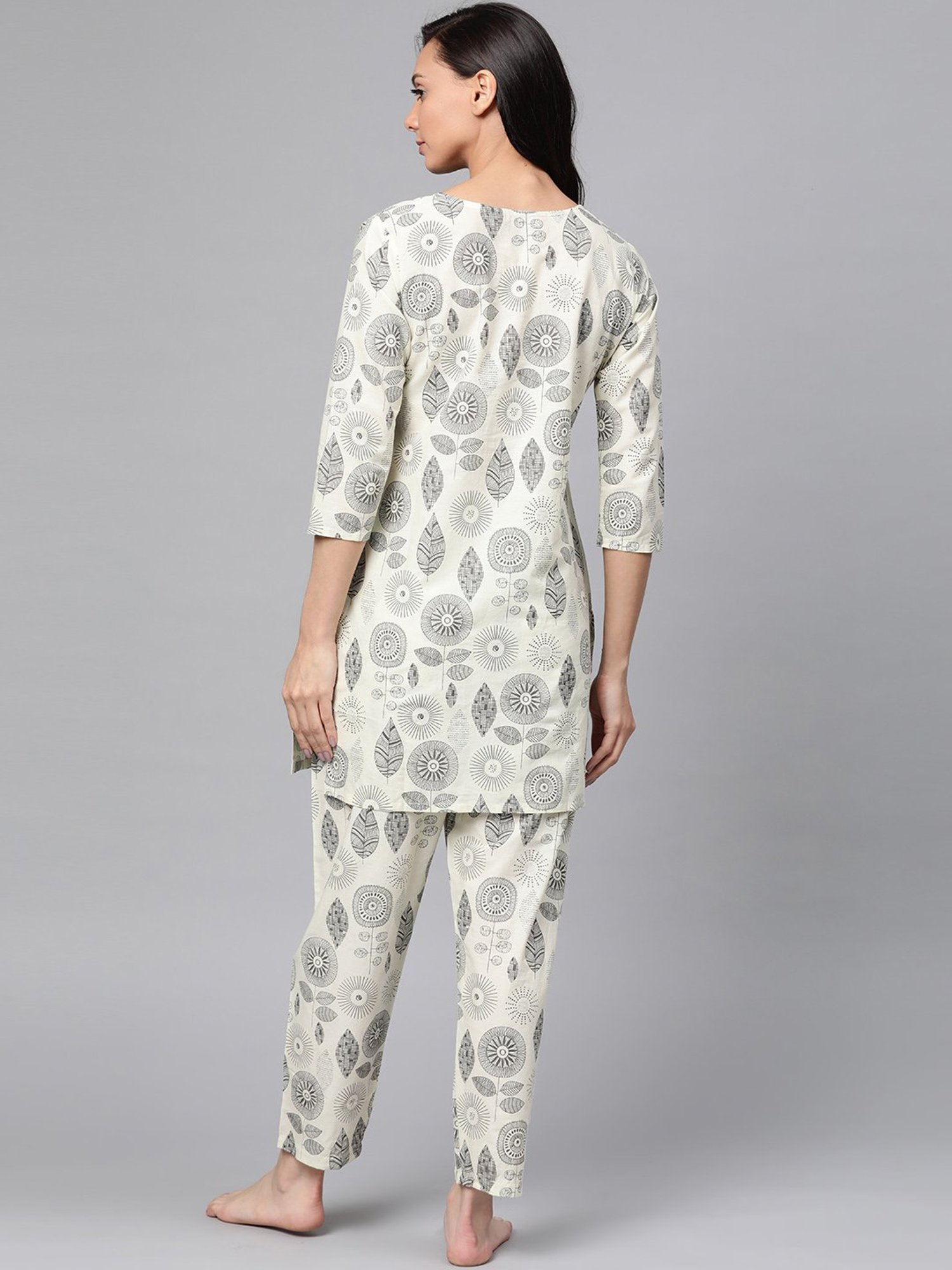 Anubhutee Off-White Cotton Printed Kurti Pyjama Set