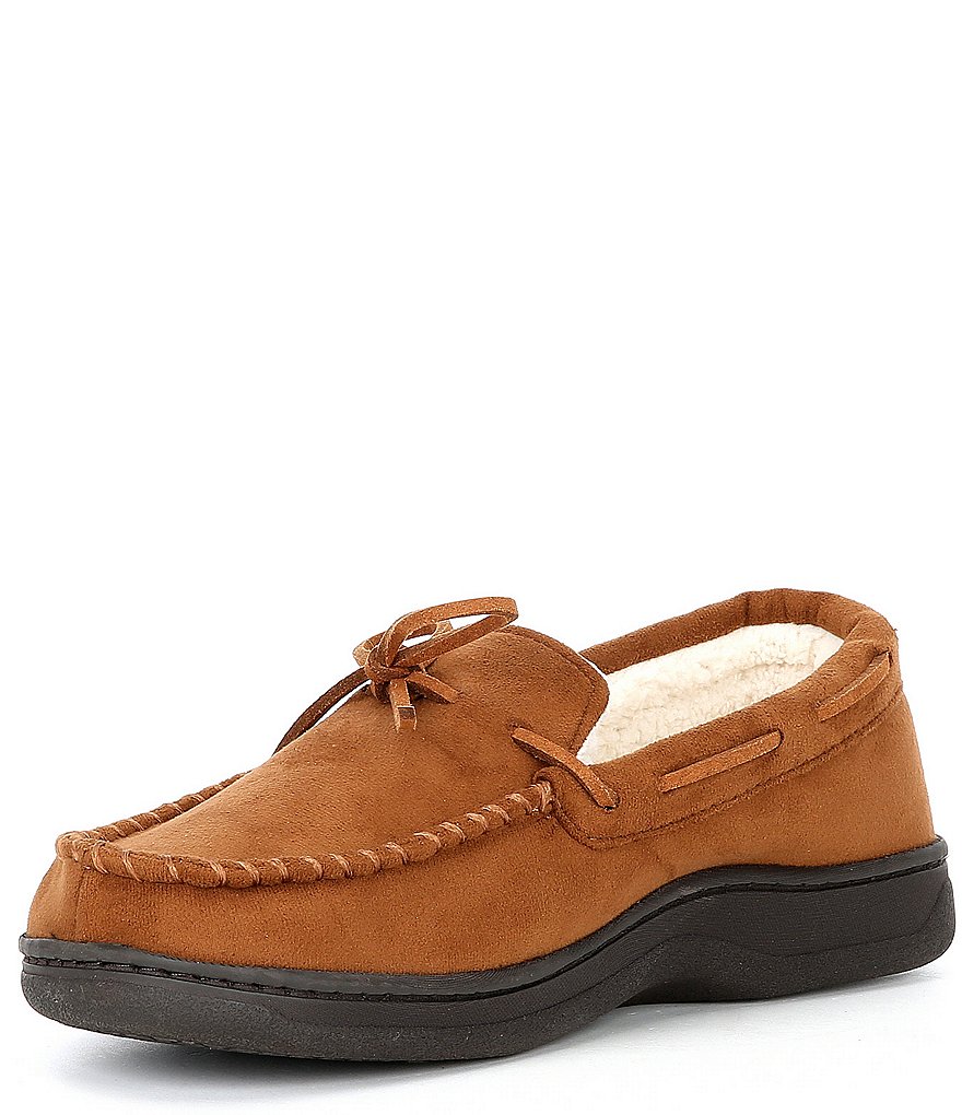 Roundtree & Yorke Whipstitch Moccasin Slippers