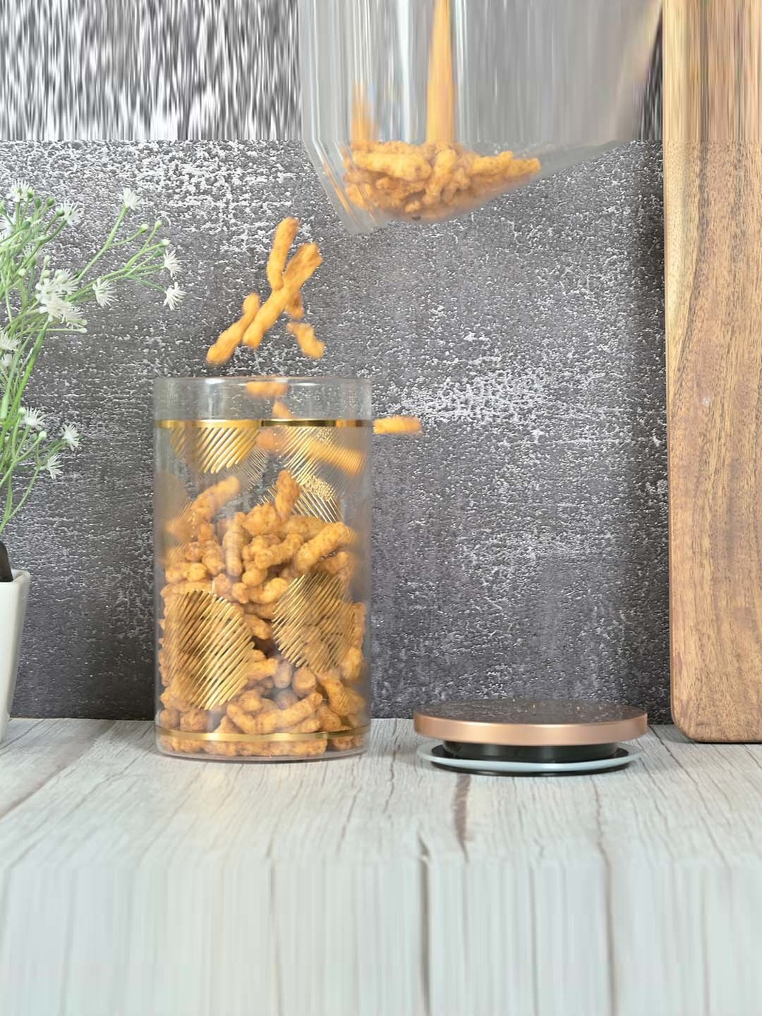 Femora Golden Borosilicate Glass Kitchen Storage Jar With Airtight Steel Lid (1.1 L) - Set of 4