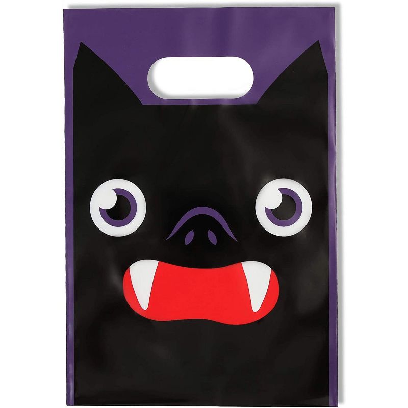 Spooky Central 120-Pack Halloween Party Favor Bags for Treats Candy, Small Gift Bags (6.5 x 9.25 in)