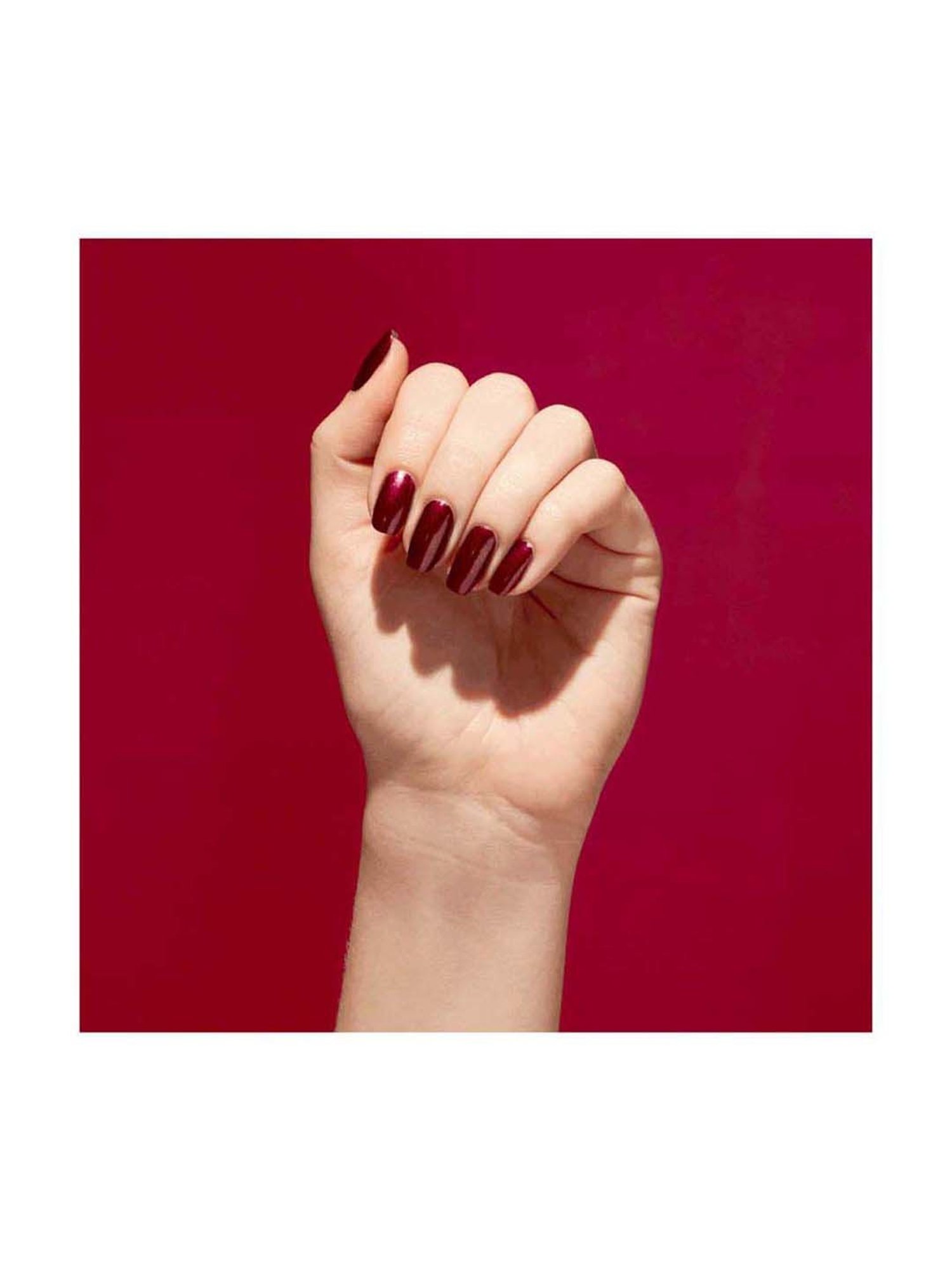 O.P.I Nature Strong Nail Lacuqer Raisin Your Voice 15 ml