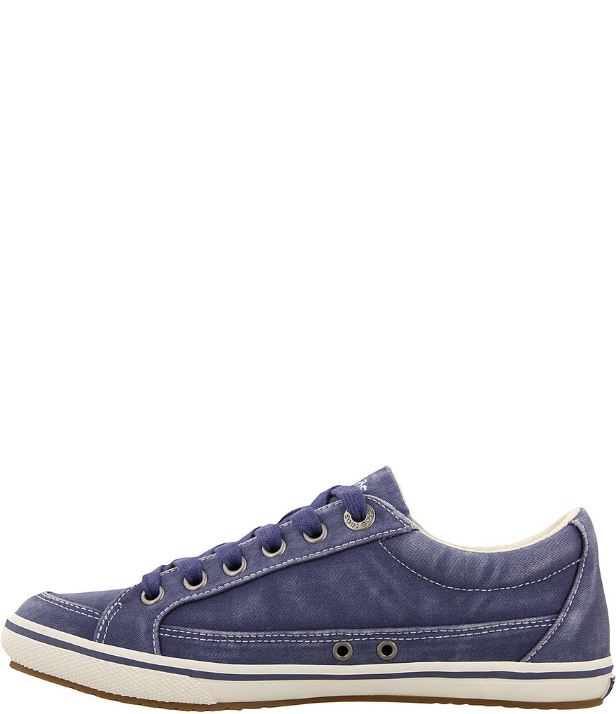 Trotters Kiera Suede Kitten Heel Pumps