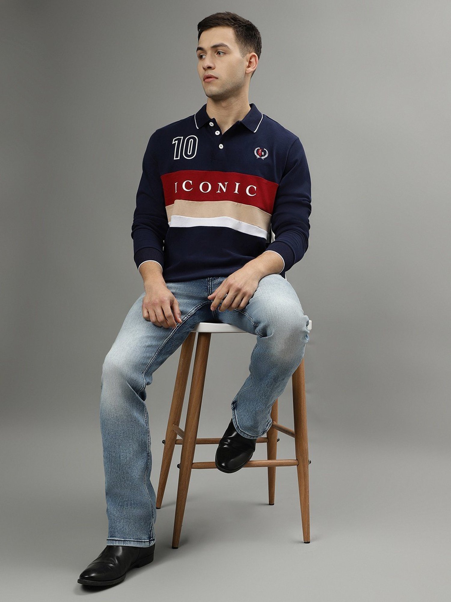 Iconic Men Colourblocked Regular Fit Cotton T-shirt