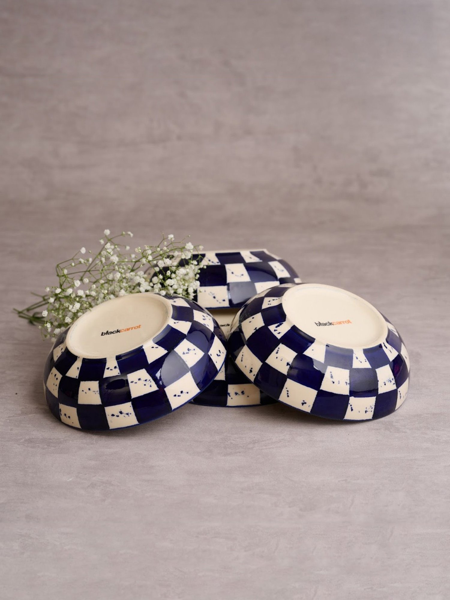 BlackCarrot 42 Piece Ceramic Dinner Set