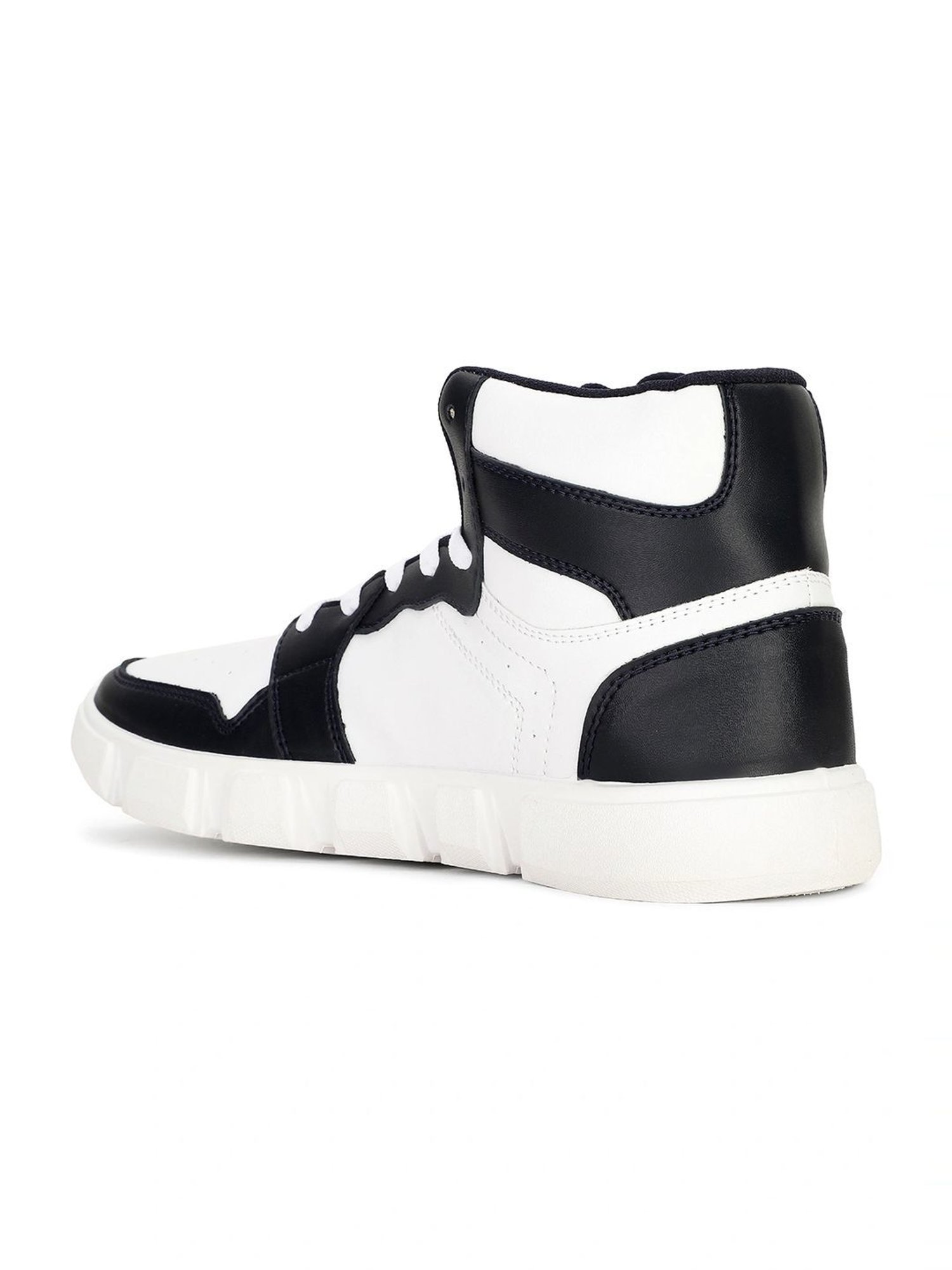 Bata Men's DUNK E 24 White & Black Ankle High Sneakers