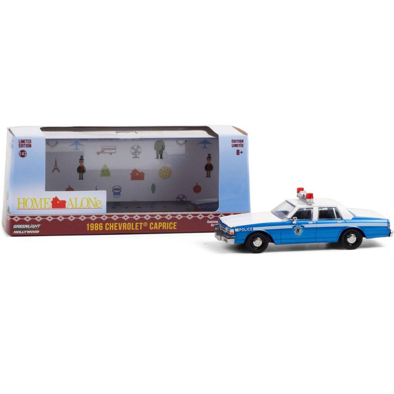 Porsche Macan Turbo Red 1/24 Diecast Model Car by Welly