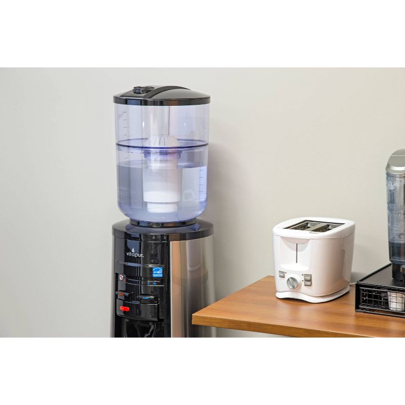 ZeroWater 8 Cup Round Water Pitcher + Free Water Quality Meter