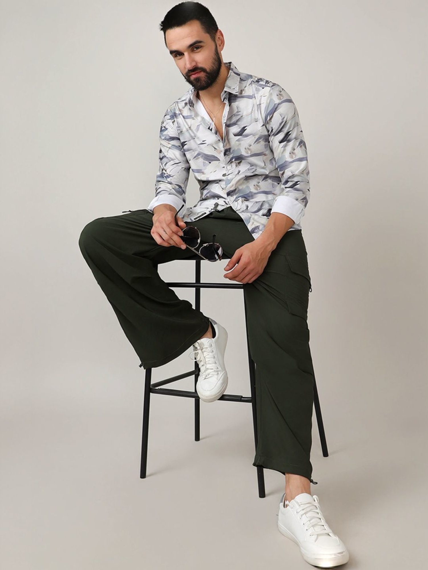 Campus Sutra Grey Regular Fit Printed Shirt