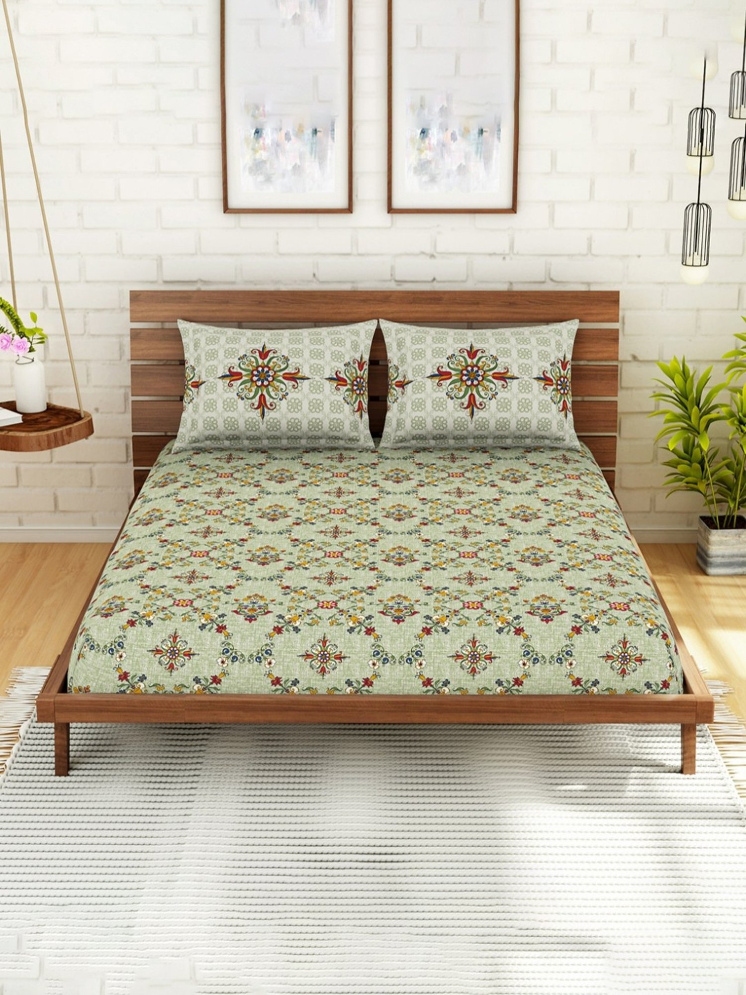 Spaces Printed Green 210 TC Cotton Queen Bed Sheet with 2 Pillow Covers