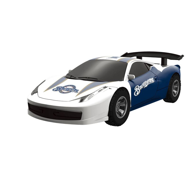 Fabrique NCAA Oregon Team Inflatable Helmet   4 ft., 4 ft Tall, Green