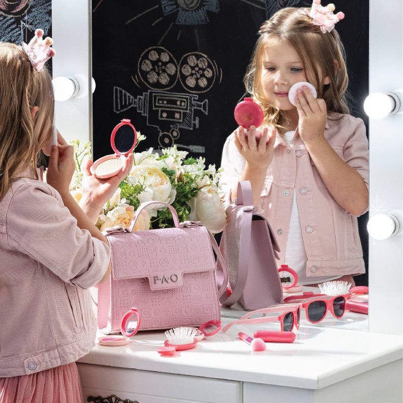 FAO Schwarz Glamour Purse Set