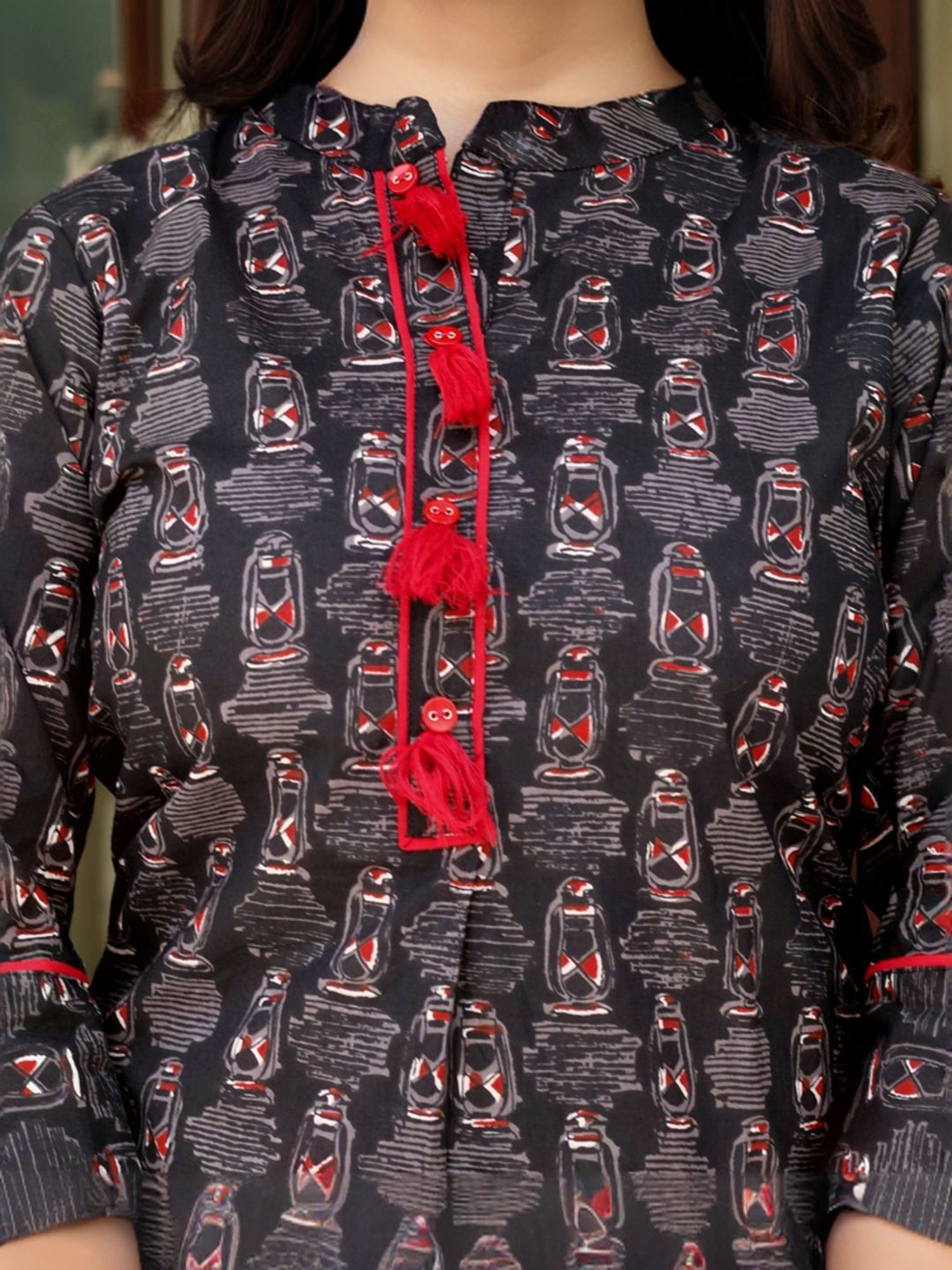 Miravan Black & Red Cotton Printed Kurta Skirt Set