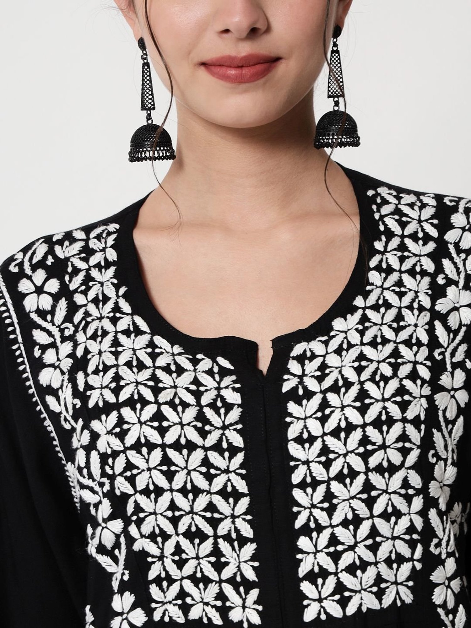 PARAMOUNT CHIKAN Black Chikankari A Line Kurta