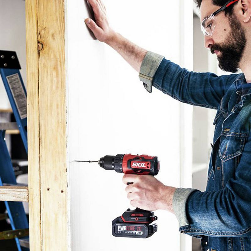 Skil DL529302 PWRCore 20 20V Brushless Lithium-Ion 1/2 in. Cordless Drill Driver Kit with PWRAssist Mobile Charging (2 Ah)