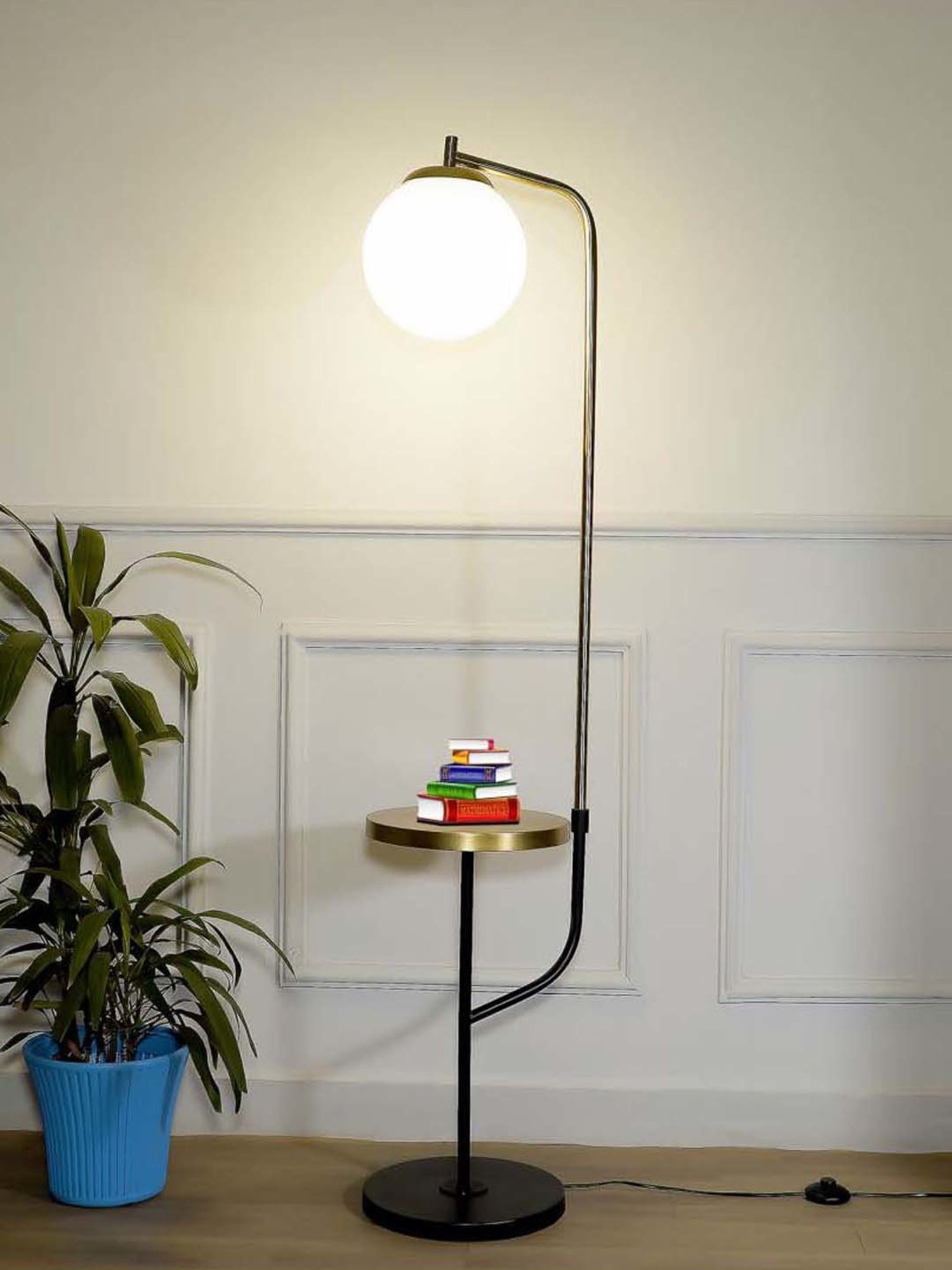 Kapoor E Illuminations Flemish Brass & Black Metal Single Light Globe Floor Lamp