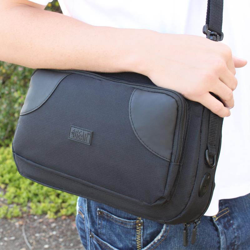 USA Gear Kid Friendly In-Car Portable Tablet Headrest Display Case - Attaches to seats & works with Toshiba Excite 10 LE , Samsung Galaxy Tab 2 , Note 10.1 & More 10.1-Inch Tablets - Incl, Mouse Pad