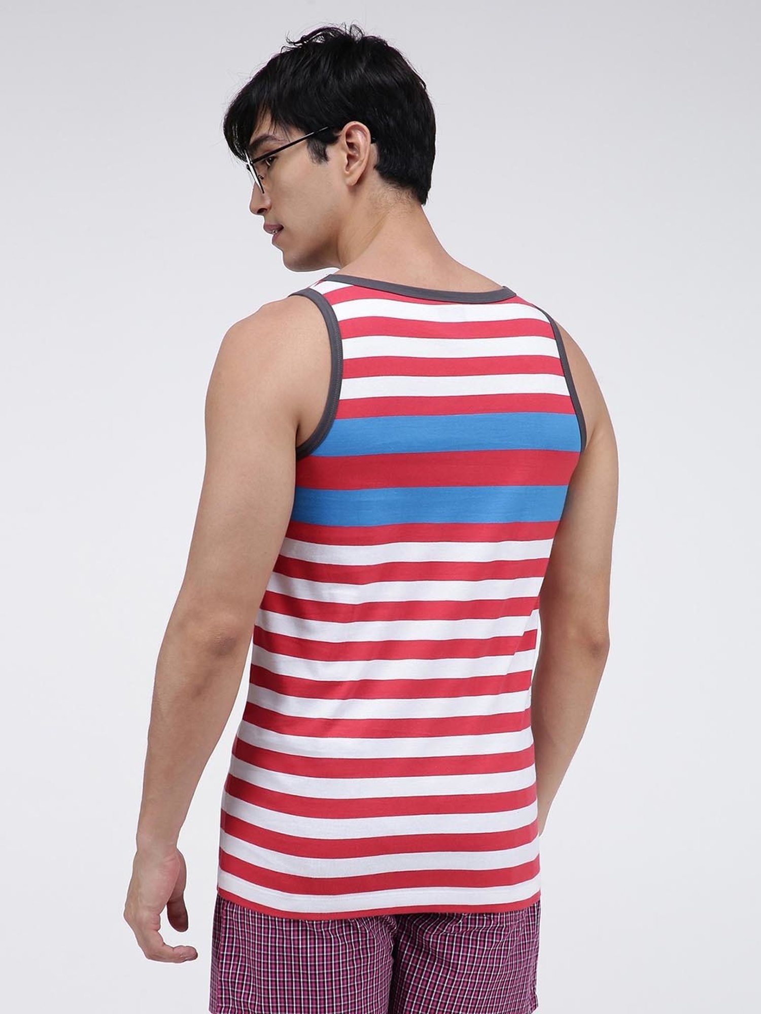 Zoiro White & Red Regular Fit Striped Vest