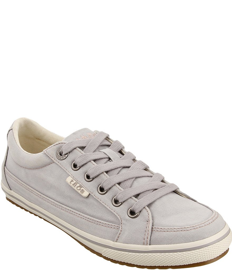 Trotters Kiera Suede Kitten Heel Pumps