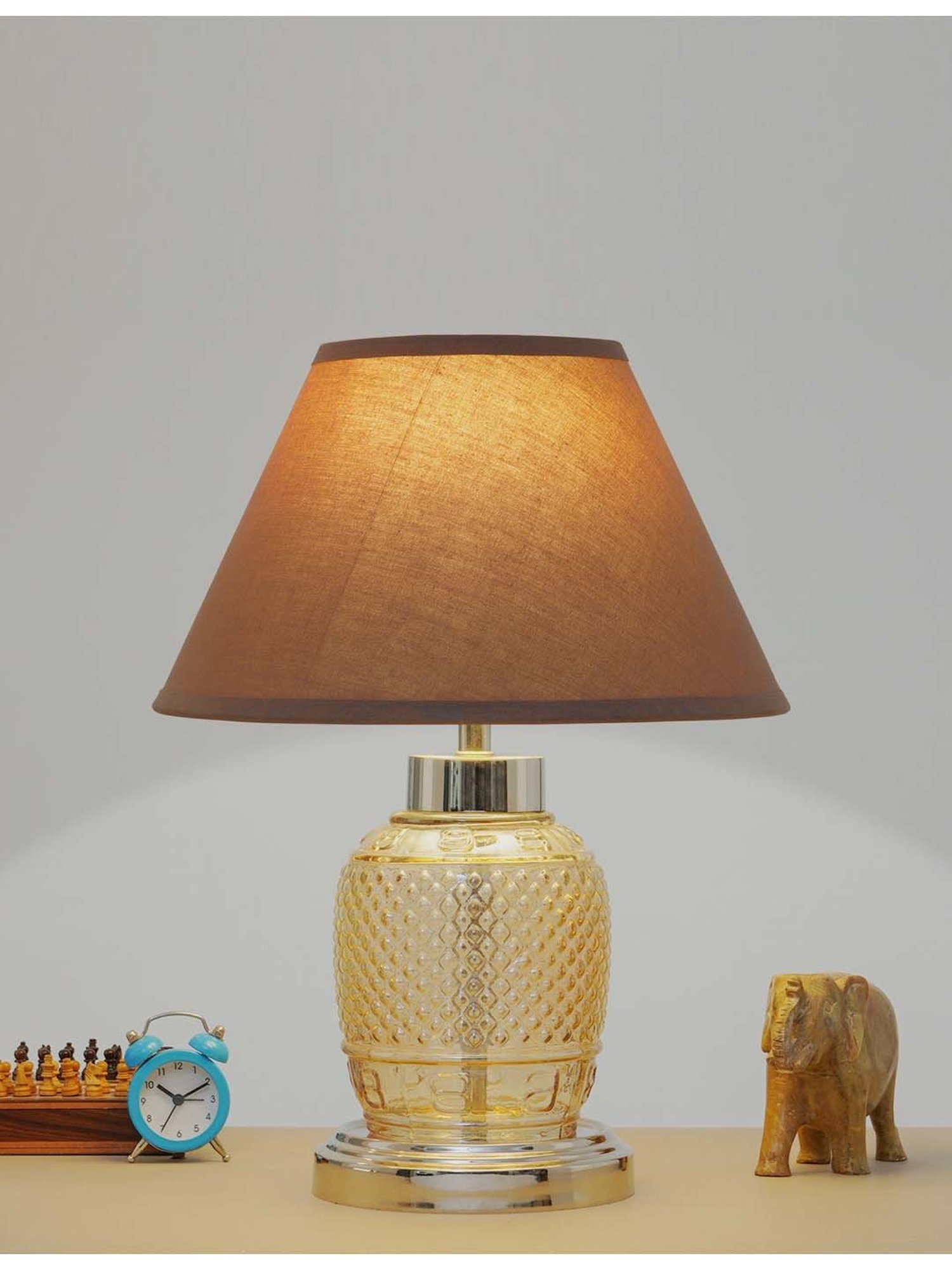 Kapoor E Illuminations 'Sanna' Brown & Antique Gold Glass Table Lamp - Set of 1