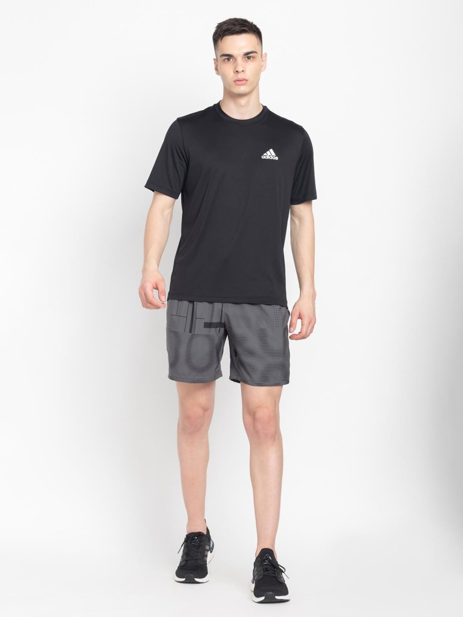 Reebok Black Regular Fit Sports Shorts