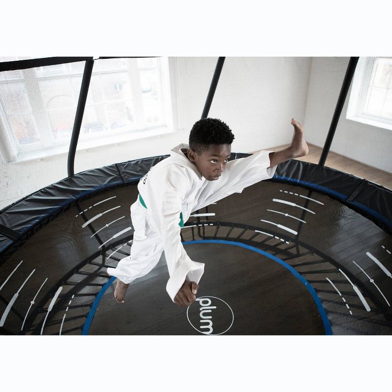 Magic Throne of Eldraine Planeswalker Deck 1 featuring Rowan