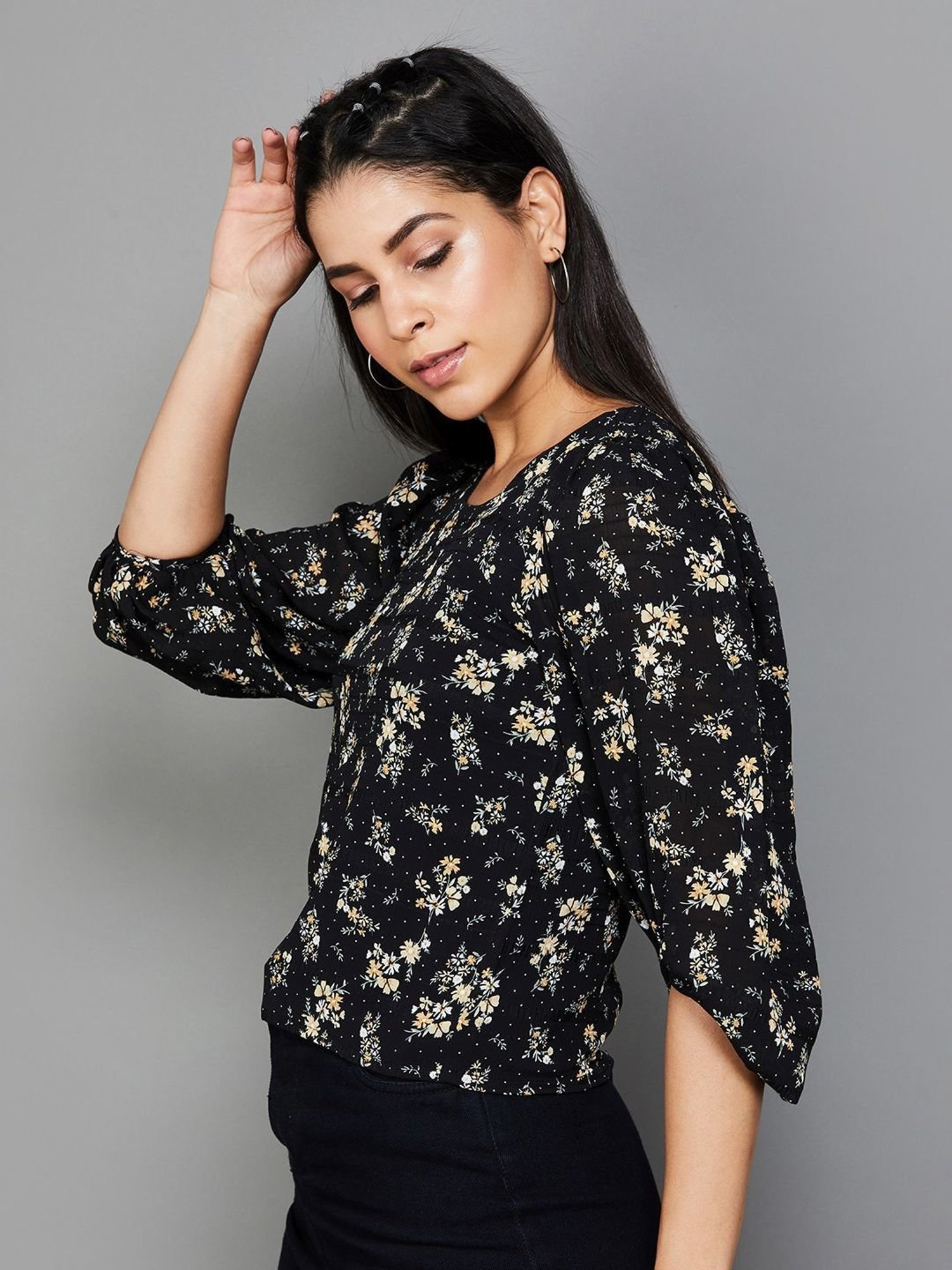 Ginger by Lifestyle Black Floral Print Top