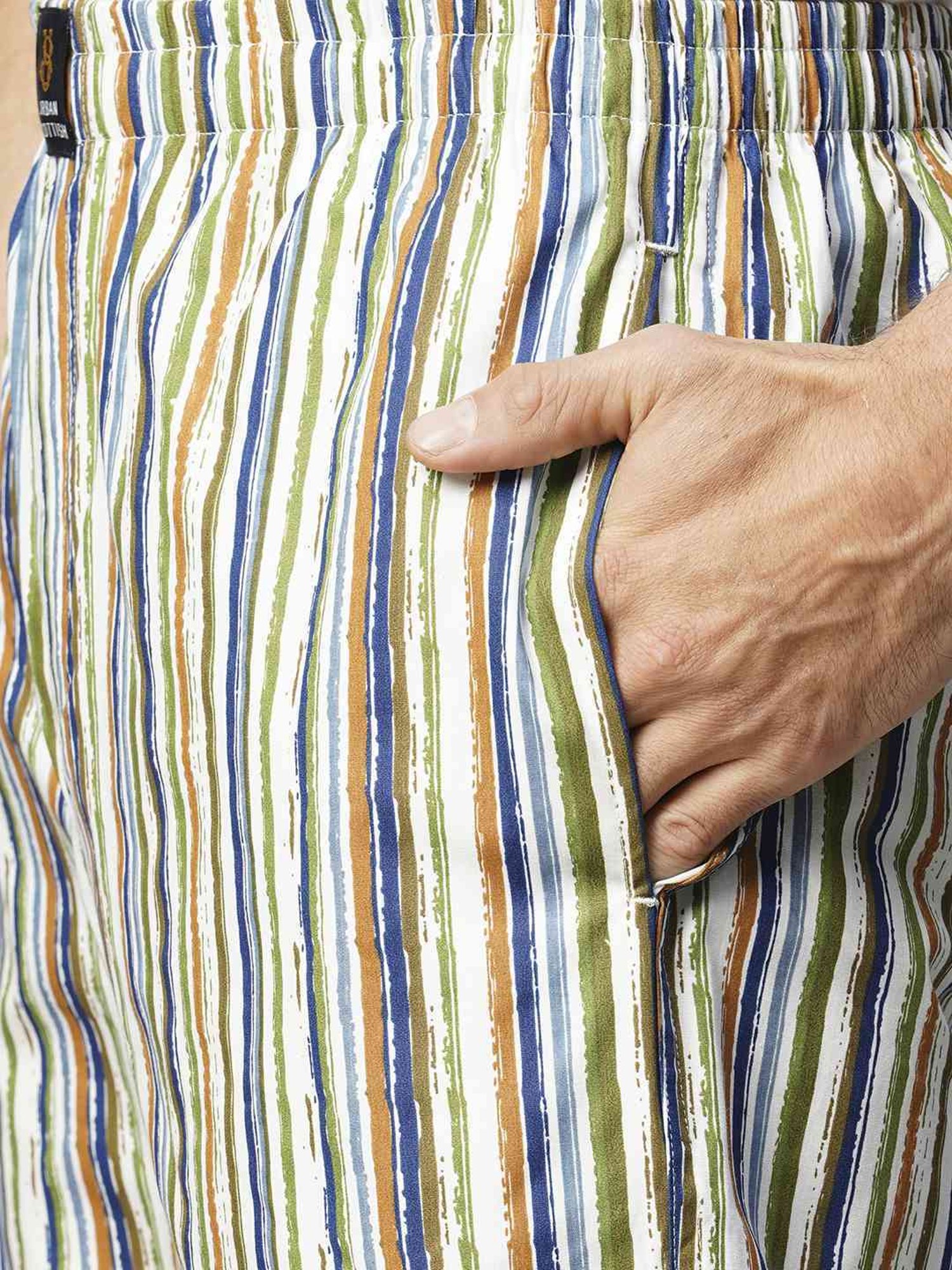 Crimsoune Club White Cotton Regular Fit Printed Lounge Shorts