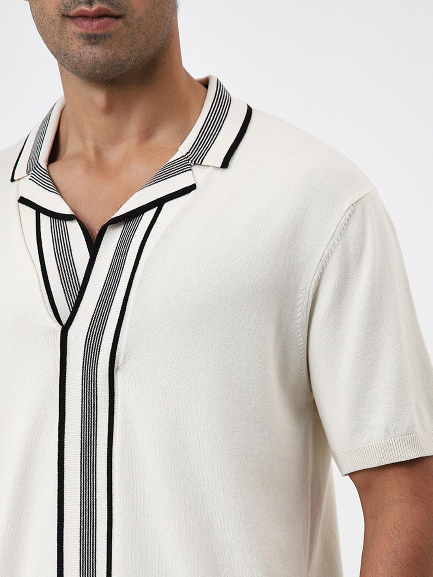 Ascot by Westside Off-White Stripe Printed Relaxed Fit T-Shirt
