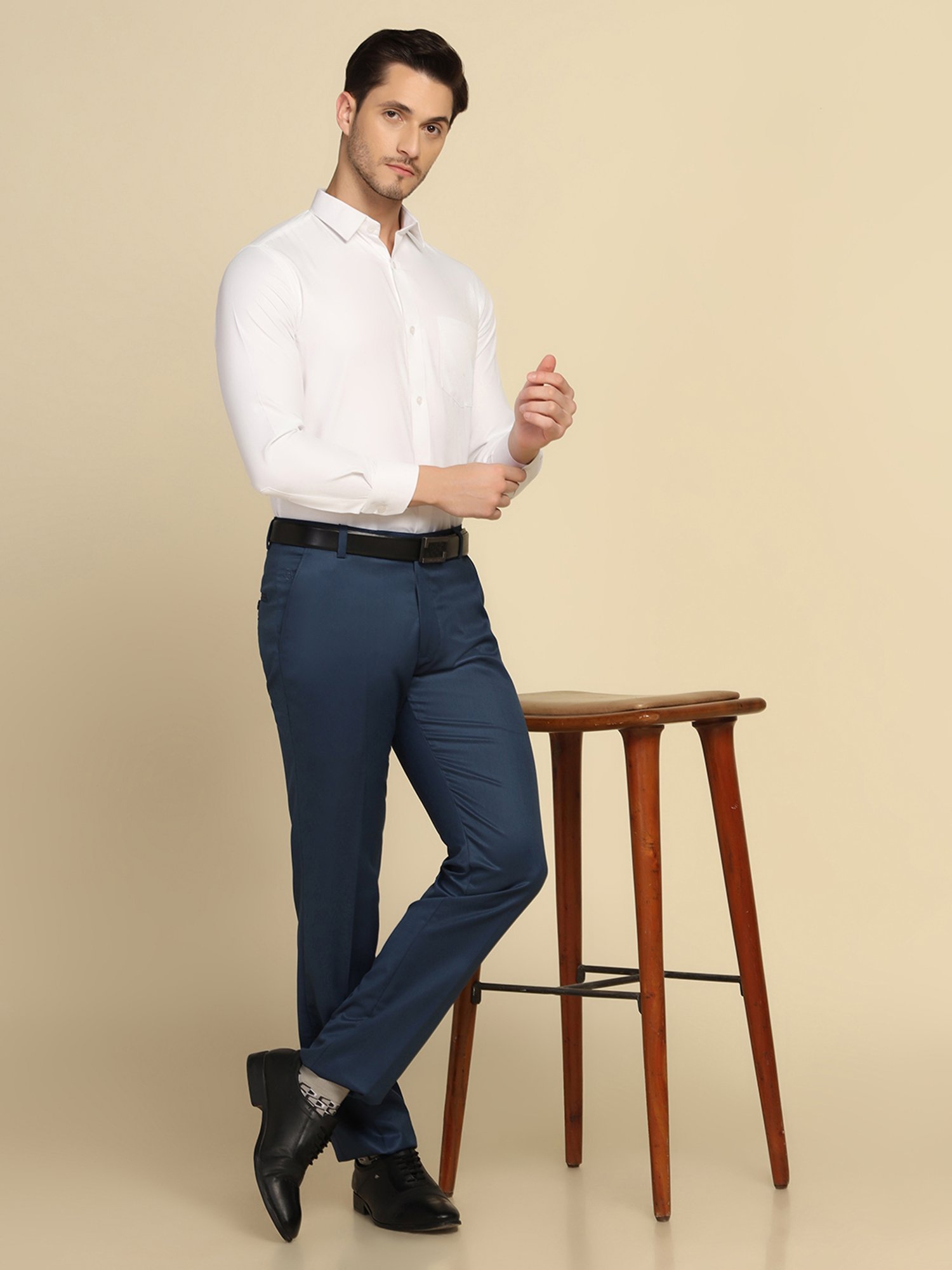 TAHVO Dark Blue Regular Fit Flat Front Trousers