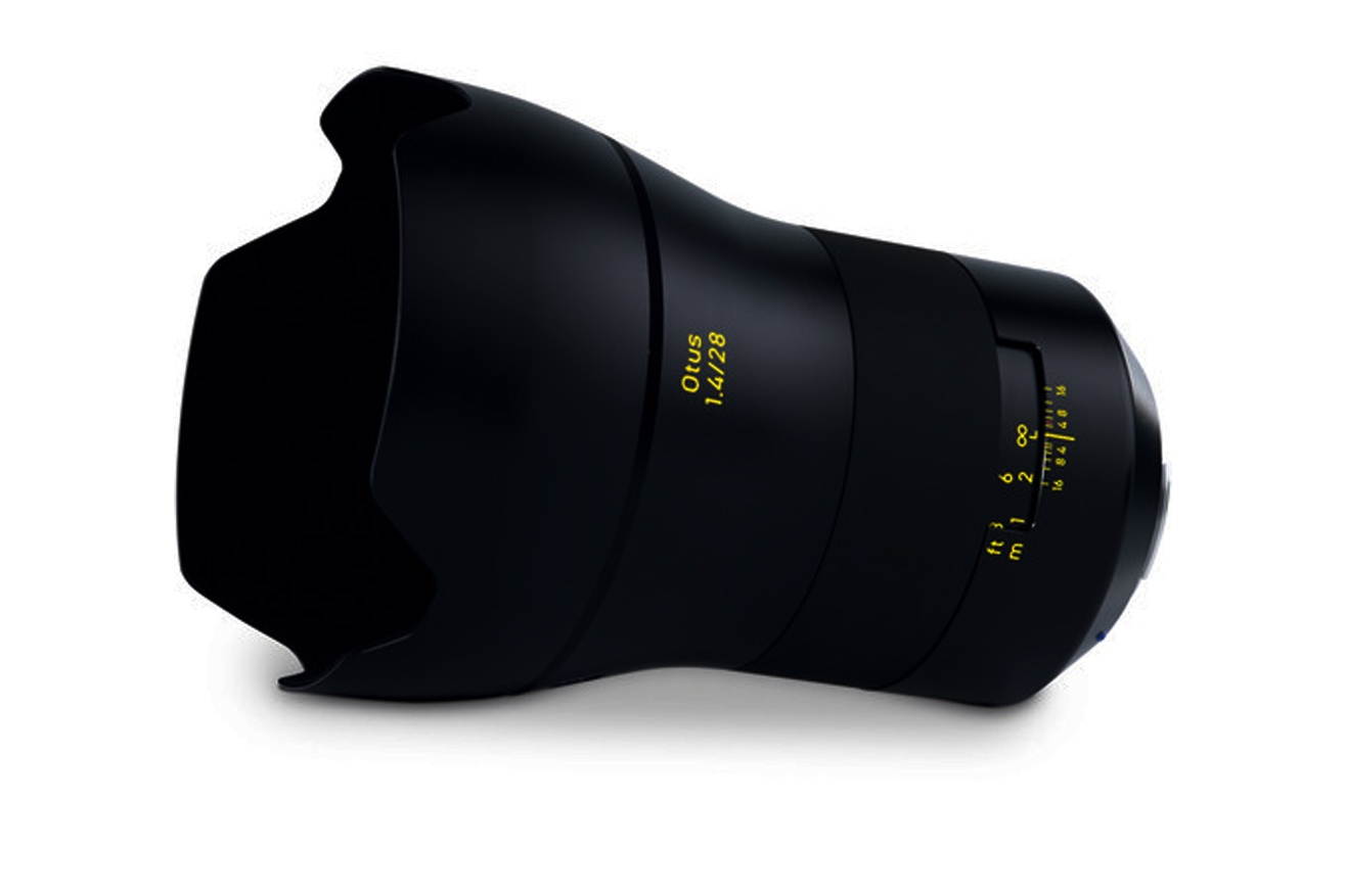 Zeiss Apo Distagon T Otus 28mm F1.4 ZE Lens for Canon