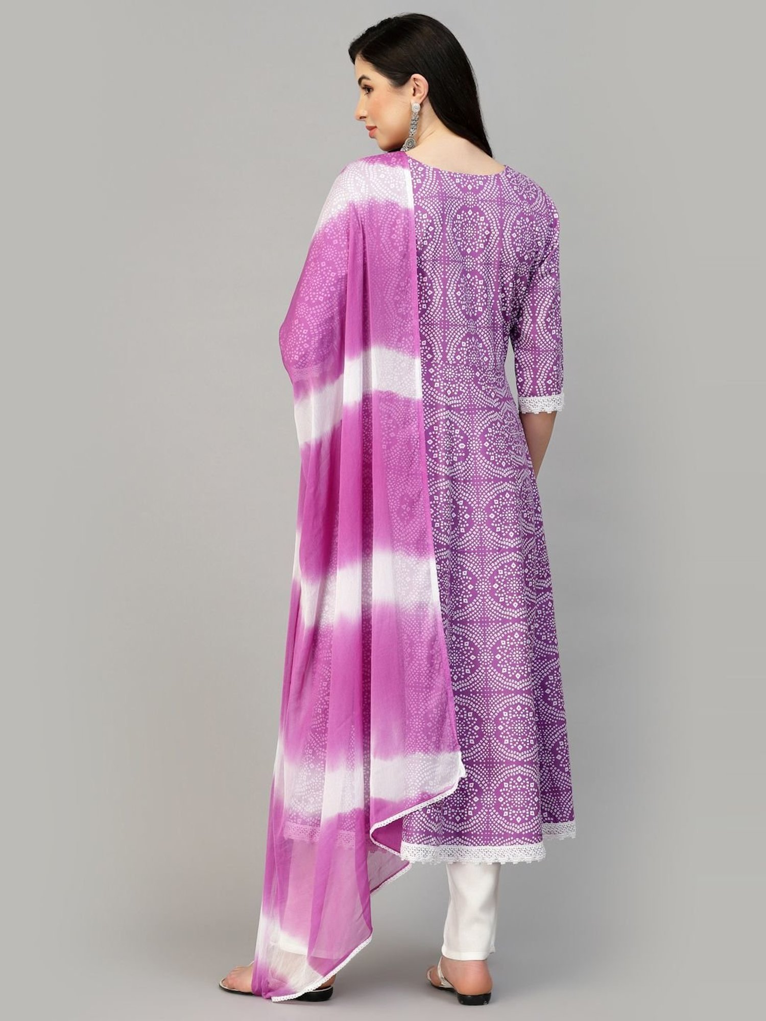 Stylum Purple & White Embroidered Kurta Pant Set With Dupatta