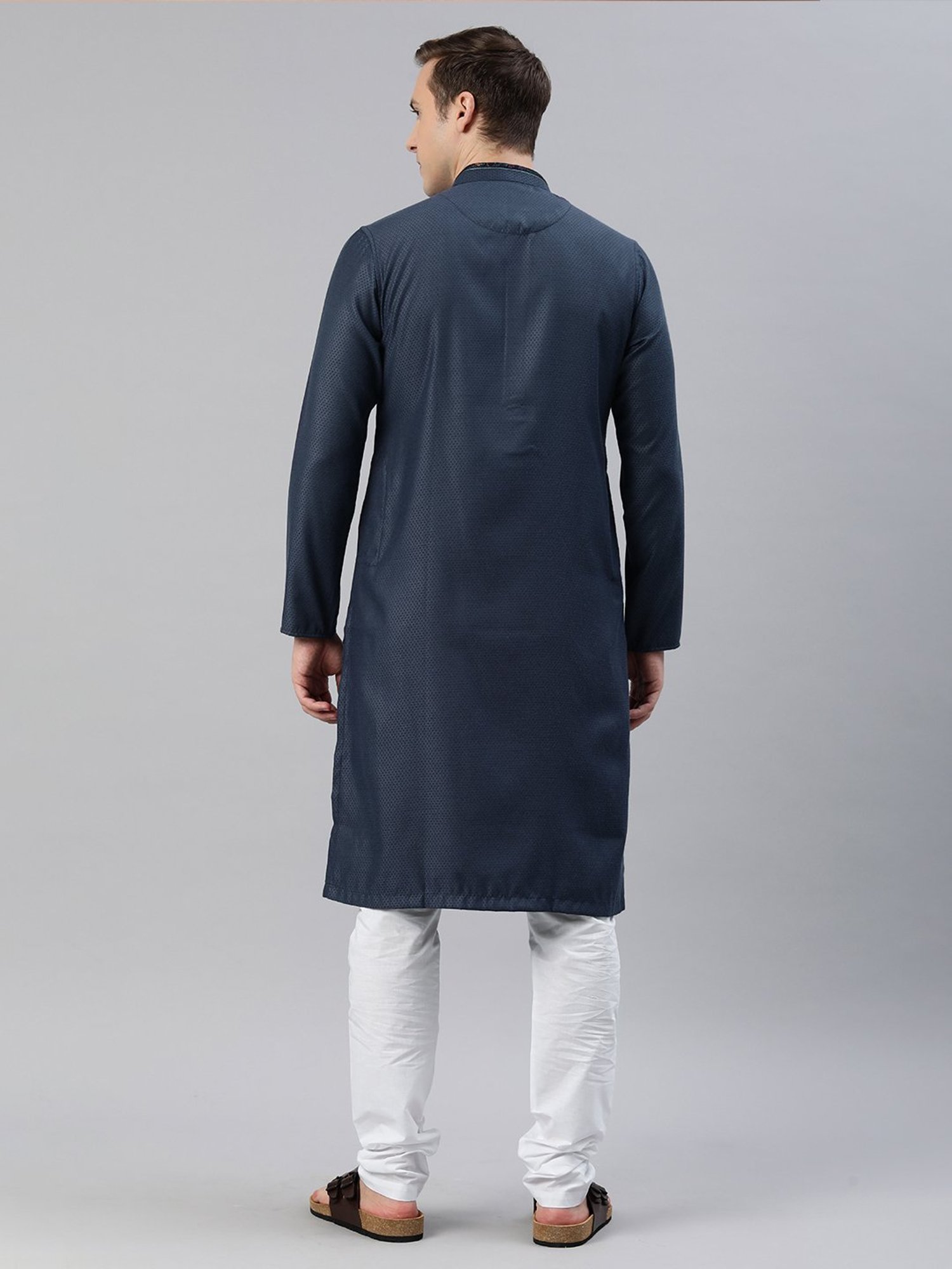 Manthan Navy & White Regular Fit Self Design Kurta & Pyjamas Set
